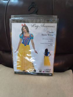 Snowwhite costume (Small)