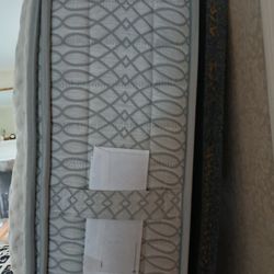 Mattress,  Queen Size