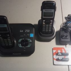 Panasonic

Panasonic 3-Handset Expandable Cordless Phone System with Answering System

