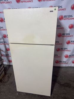 Top Mount, 28 Inc. Wide Refrigerators