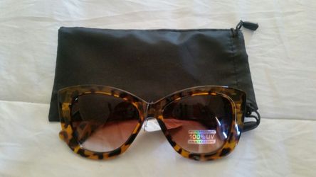 Woman's sunglasses brand new