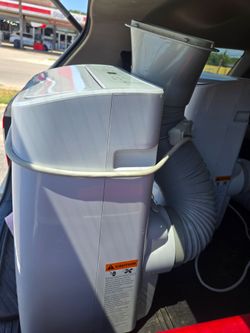 Portable Air Conditioner with Exhaust Hose
