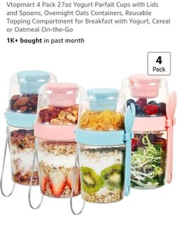 4 Pack 27oz Yogurt Parfait Cups with Lids and Spoons, Overnight Oats Containers, Reusable Topping Compartment for Breakfast with Yogurt, Cereal or Oat