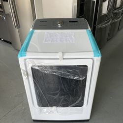 Samsung White Gas Steam Dryer - DVG50RW/A3