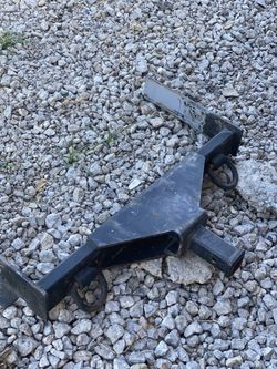Heavy duty trailer hitch
