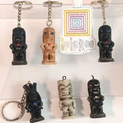 Lot of 6, Hawaii Tiki Gods Keychain Hilo Hattie Sculpted Souvenir Keyring 