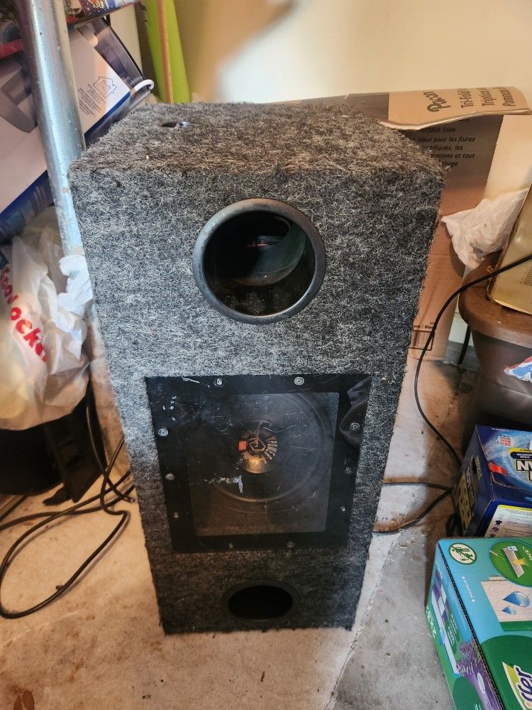 Vented Box Holds 10in Speakers