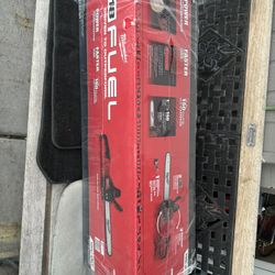 16” M18 Chain Saw Tool Only Brandnew