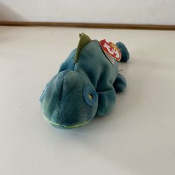 Ty Beanie Baby Iggy the Iguana DOB August 12, 1997 MWMT