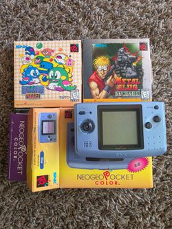 NeoGeo Pocket Color (blue version) with 2 Games