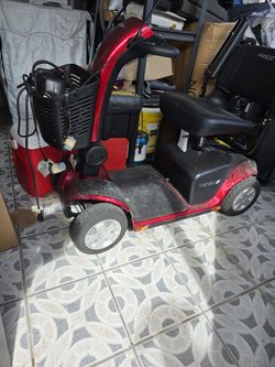 Victory 10 Pride 4 Wheel Scooter