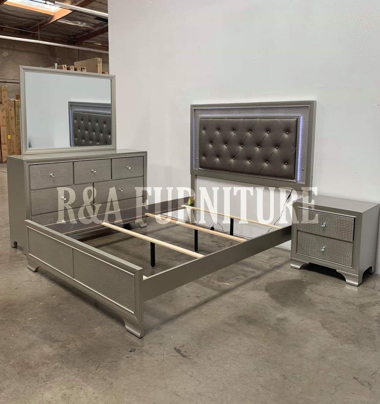 Queen bedroom set