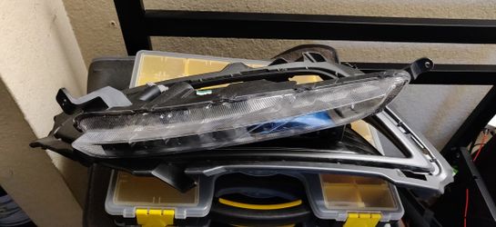2016 sonata hybrid fog light cover and the led light