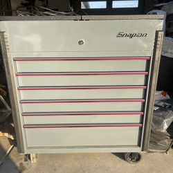 40" Sliding Lid Eight-Drawer Bed Liner Shop Cart (Storm Gray w/ Red Trim)