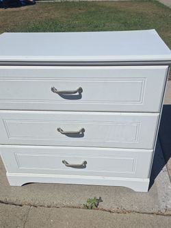 2 great conditions  semi new muebles