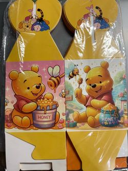 Winnie the Pooh Treat Boxes 12 count