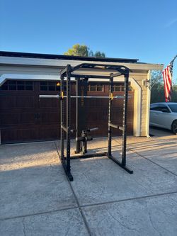 Home gym weight rack with Olympic bar