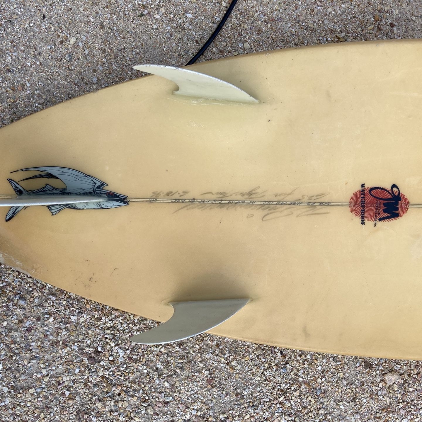 Surf Board 6 ‘2.5” With New Strap