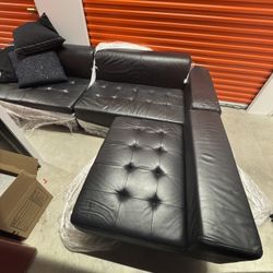 Modern Leather Black 3pc Sectional Sofa 