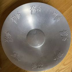 West Bend Aluminum Co 14" Bowl