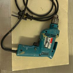 Makita3/8 Drill