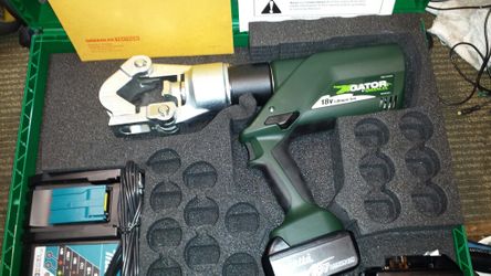 MAKE OFFER! Greenlee brand new EK12IDLB gator 12 ton crimpinfig tool OBO Retail 5,395.00