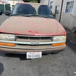 Parts Or Complete 2000 Chevy S10 4.3L Parts