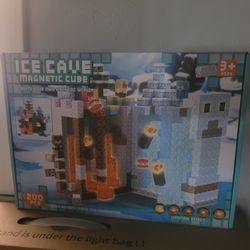 Ice Cave Mineblocks