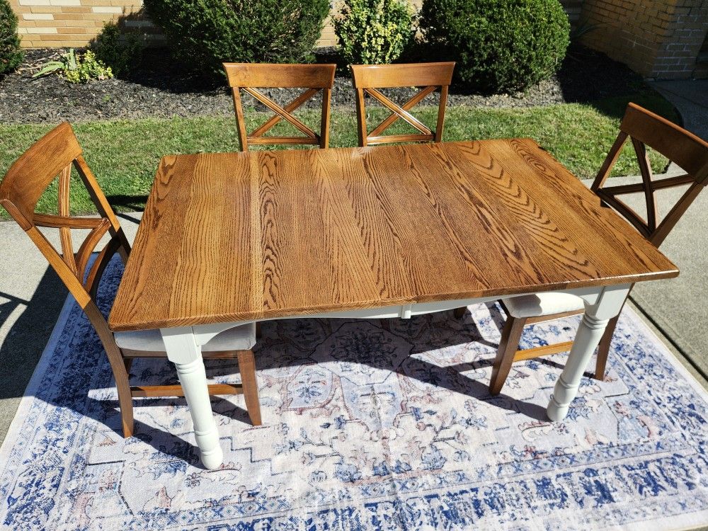 Beautiful Farmhouse Style Dining Room Table and Chairs