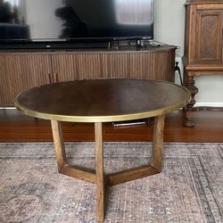 Round Coffee Table 