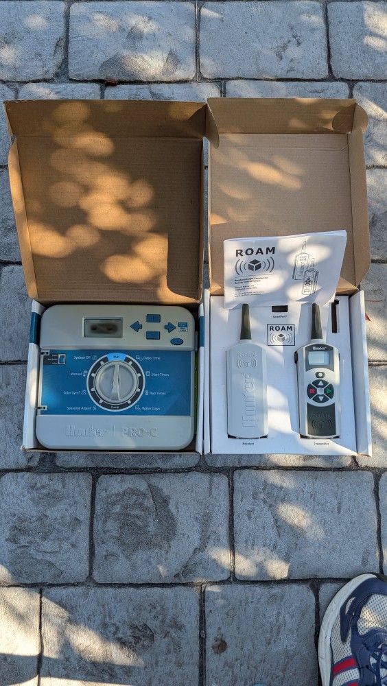 Hunter Pro-C Sprinkler System Controller & Remote