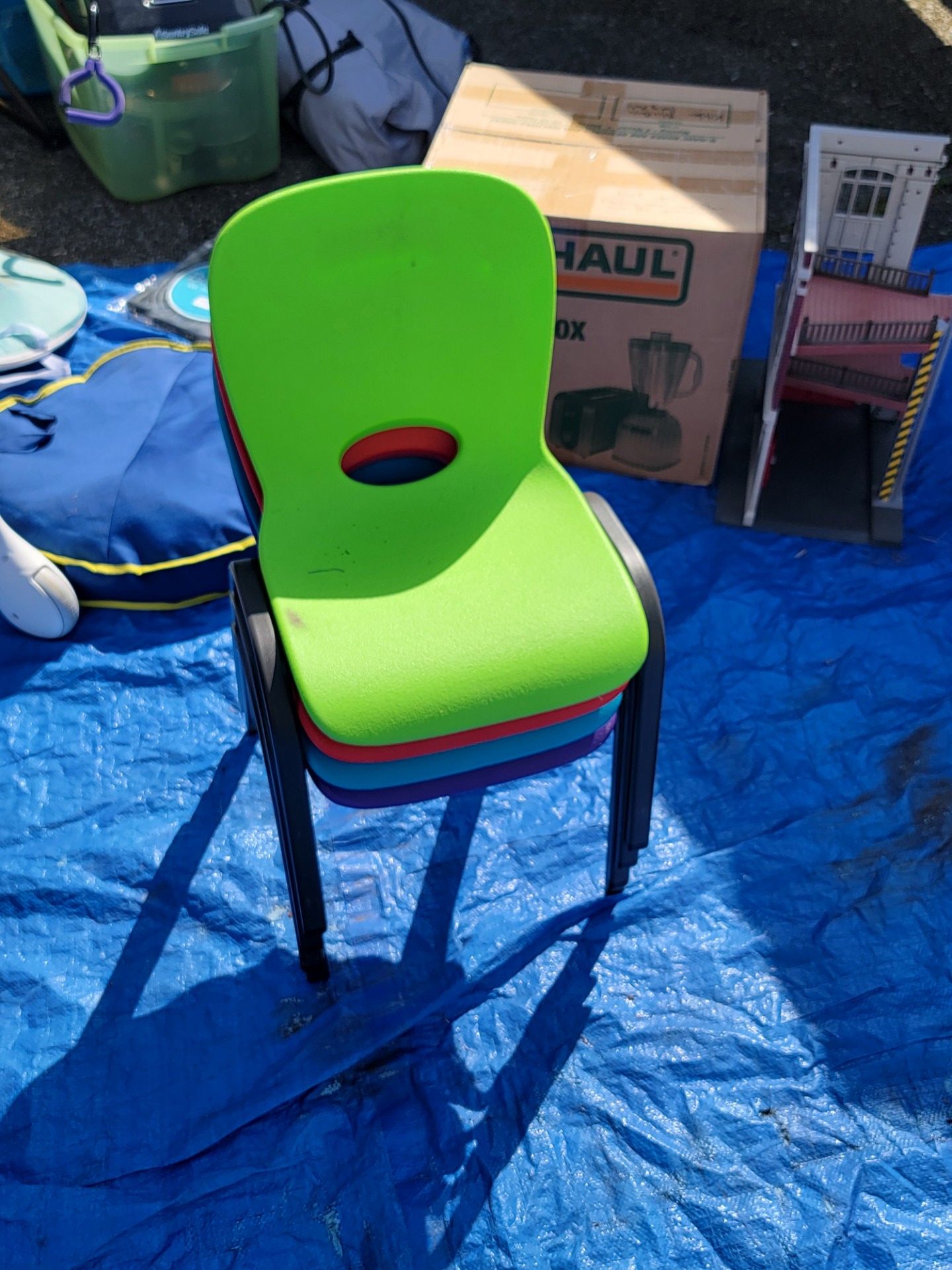 Sterilite Kids Chairs