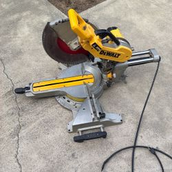 12” Dewalt compound Miter Saw