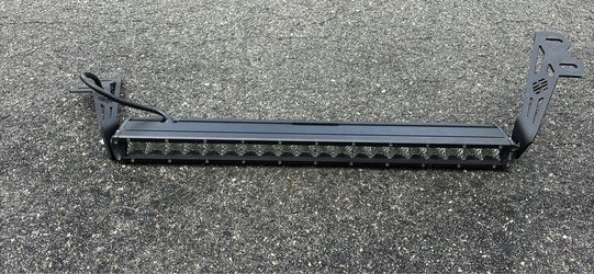 Single Row LED Light Bar with Mounting Brackets