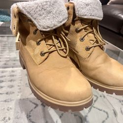 Women’s Timberland Boots 