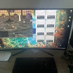Pc gamer with Monitor 
