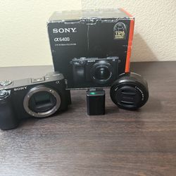 Sony α6400 Mirrorless Camera W/ Dummy Battery & Table Top Tripod