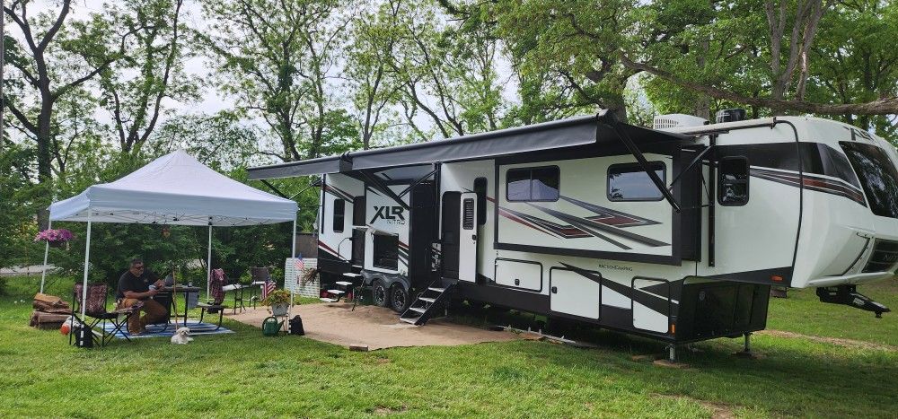 2021 Forest River XLR Nitro 407