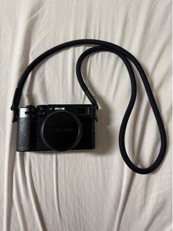 fujifilm x100vi (black) with accessories