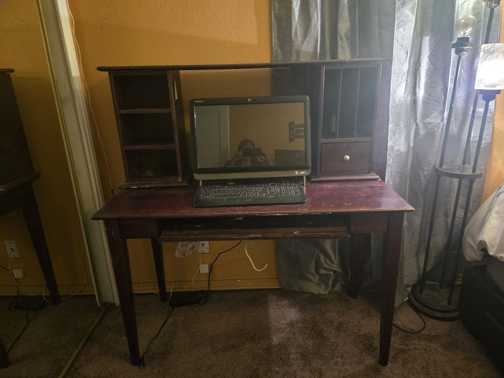 Computer Desk