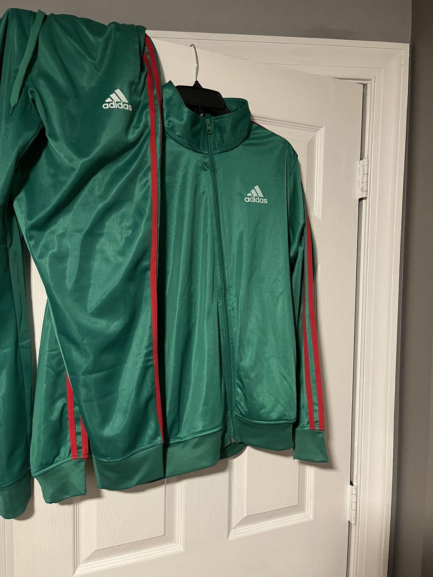 Adidas Tracksuit Green Size M