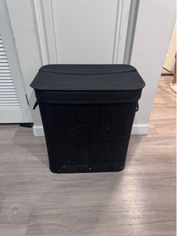 Large Black Bamboo Laundry Hamper w/ Lid 21.5x13.5x24