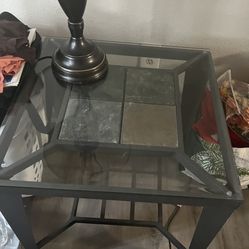 End tables 