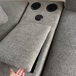 Sofa sectional