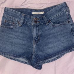 levi  superlow shorts