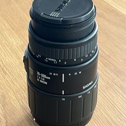 Sigma 70-300mm 4-5.5 Macro Canon EF mount