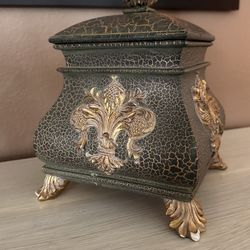 Ornate Vintage Keepsake Box
