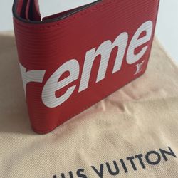 SUPREME LV Designer