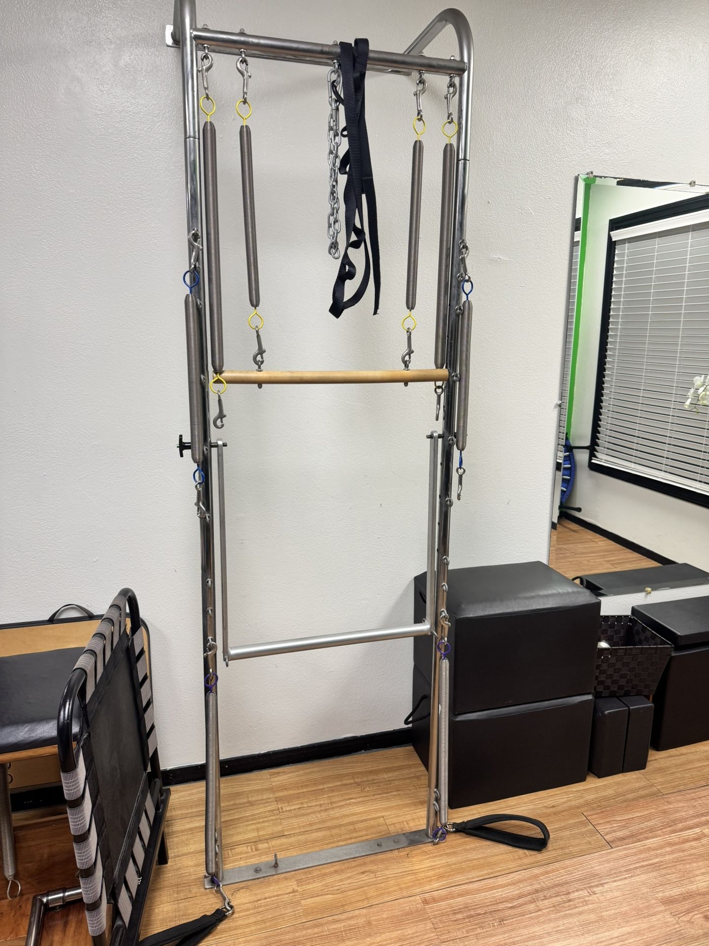 Pilates Wall Unit