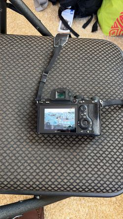 Sony a7iii - In Great Condition!